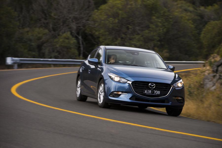  Mazda3 Maxx Hatchback 2016 года  (AU) (фото 7 из 22)